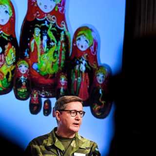 Propagandabråk i medierna och korvfest i Krokom