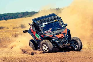 #207. Livsfarlige rallyløp i ørkenen med Anette Fjeld!