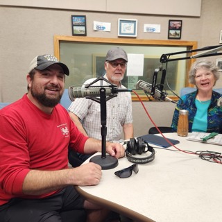Ruth Griggs with Ken Longstreeth and Jeff Gavioli, members of Bad News Jazz and Blues Orchestra
