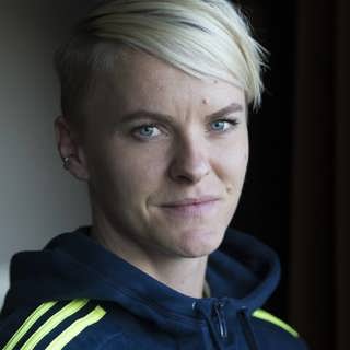 Nilla Fischer om kampen för jämställdhet, Nillavallen – och hunddrömmen