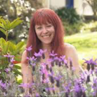 Ep. 103 - Clothes off AGAIN in New Zealand - with ALICE de WET
