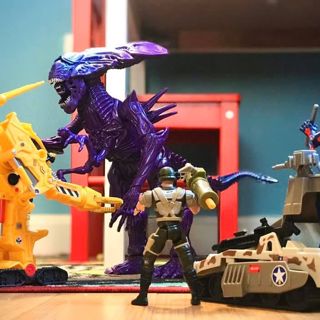 128 // Taste the Rainbow: A Minisode About Those Psychedelic New Lanard Toys