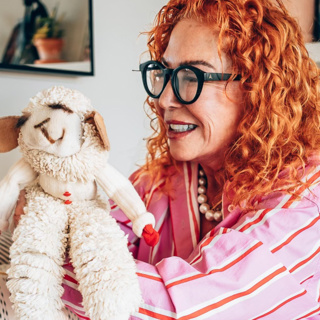 Lamb Chop in Lisbon | Mallory Lewis’ Third Act | People Of Lisbon