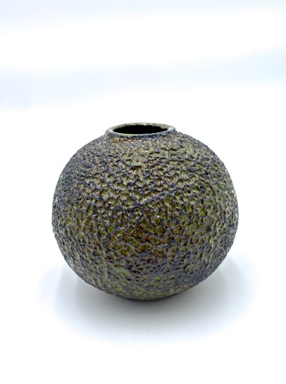 Fitting Pottery Into A Busy Life | Auguste Yung | Episode 1088