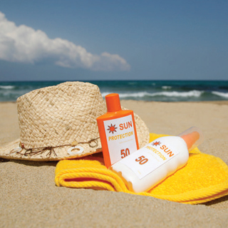 Risk Uncertain From Sunscreen Ingredients in Blood