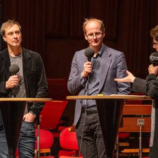 Interplay: Vad gör oss unikt mänskliga?
