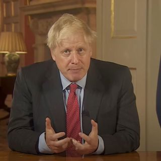 Should the government admit its mistakes?