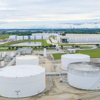 How will the US refill its dwindling oil reserves?