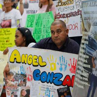 ICE Arrests Spark Outrage in Charlotte, FDA Phasing Out Fluoride Products, South Carolina Upholds Abortion Ban, Judge Supports Trump's Deportation Plan, and more...