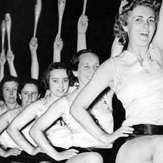 ”Flickan med den perfekta kroppen” – lade Prunella Stack grunden till dagens träningsmani?