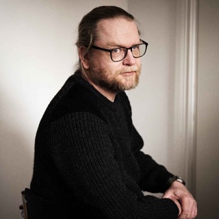 737. Johan Wanloo om att smaka på livet och döden