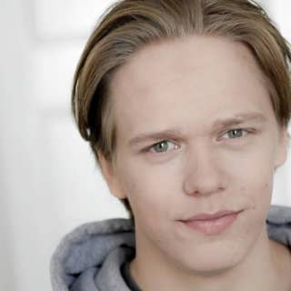 Valter Skarsgård: Det känns fortfarande helt overkligt att spela Börje Salming