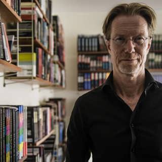 Författaren Anders Roslund: "Jag bestämde mig för att det är kul att leva"