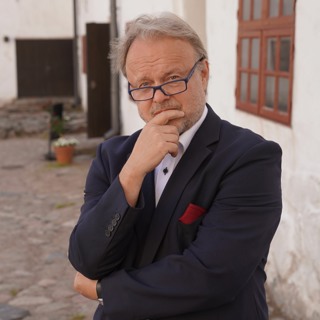 11.9.2019 Ari Mölsä: Suomalainen oikeusjournalismi – juristit sivullisia omassa asiassaan?