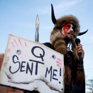 #620: The QAnon Shaman and Jan 6th With Jason Rink