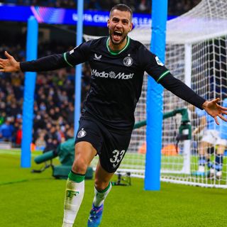 Bayern beat Paris, Feyenoord stun City & Inter go top