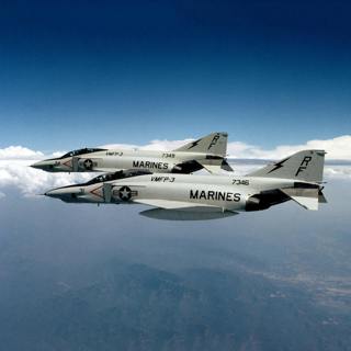 FPP176 - RF-4 Photo Phantoms with "Racehorse"