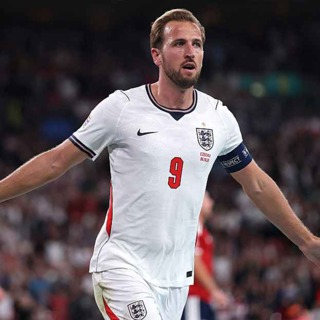 England Debrief: Is Harry Kane England’s Greatest Ever Player?