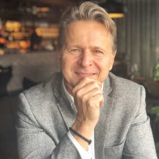Patrik Lundström ska göra modeindustrin hållbar