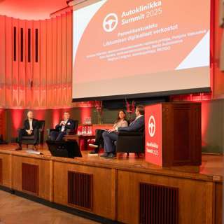 #28 Autoklinikka Summit -paneelikeskustelu: Digitaaliset liikkumisen verkostot