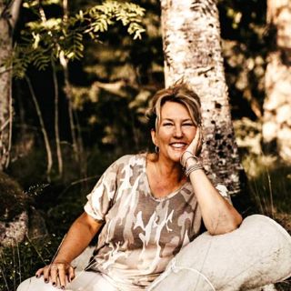 200. Att hitta tillbaka till sitt autentiska jag – ett samtal med Yvonne Edmark