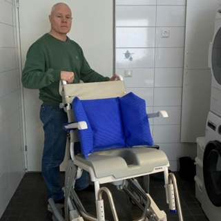 OK med dygnspass för privatanställda assistenter, Kommunal backar.