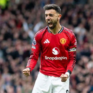 How have Man United qualified for the Champions League?