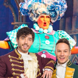 Panto Dame Leon Craig in Oxford and Keith Jack and Olly Pike in Cinderella in Horsham