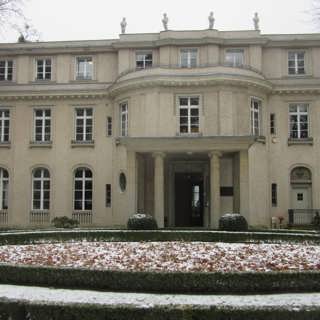 Wannsee-konferensen: Här planerades Förintelsen för 75 år sedan
