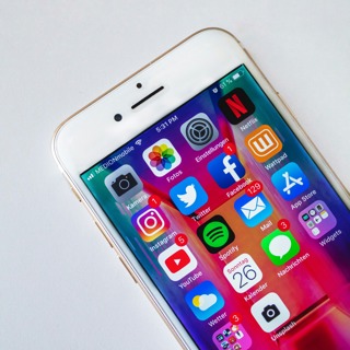 Ep15: Twitter, Facebook, Instagram, TikTok - What's Your Social Media of Choice?