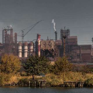 04/22: Sodalla on säännöt, mutta järjestöjen ja lehdistön mukaan niitä rikotaan törkeästi ja toistuvasti