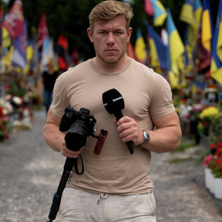 Minefelt, håndgranater og bomberom med Nettavisen i Ukraina. Gjest Thomas Bløndal
