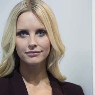 Författaren Emelie Schepp om skakiga starten: Vad har jag gett mig in på