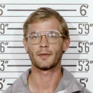 Ep 147 ~ A Road Trip's Look Back Part 6 ~ Jeffrey Dahmer aka The Milwaukee Cannibal