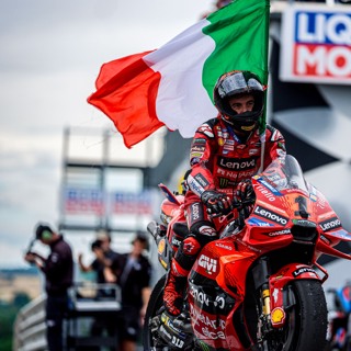 Episode 419: MotoGP Championship circumstances, your Qs & Joe Roberts