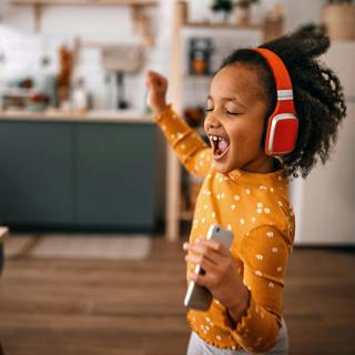 Singing: the how and the wow of voices