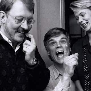 Det tyska skrattet, Dagens unga i föräldrarnas sentimentala fotspår & Svensk schlager måste tillbaka ...