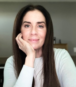 From Chaos to Clarity: Amber Jeanseau on Sobriety, Balance, and Emotional Mastery