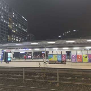 05-06/22: Kuka on mies, joka on aina paikalla Pasilan asemalla Helsingissä?