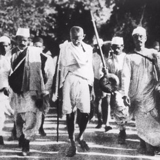 12th March 1930: Mohandas Gandhi began the 240-mile Salt March to the coastal village of Dandi