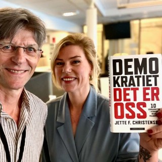 Kommunehøring, Høyre om inntektssyste, demokratibok